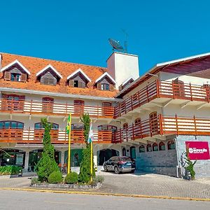 Hotel Euro Suite Campos Do Jordao By Nacional Inn - A 800 Metros Da Vila Capivari